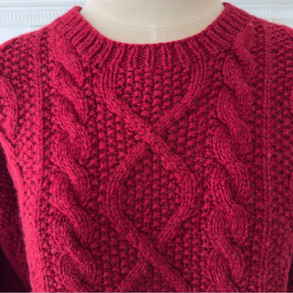 Vintage Red J. Crew Hand Knit Chunky
Cable Knit Lambswool Sweater Jumper - Picture 2 of 9